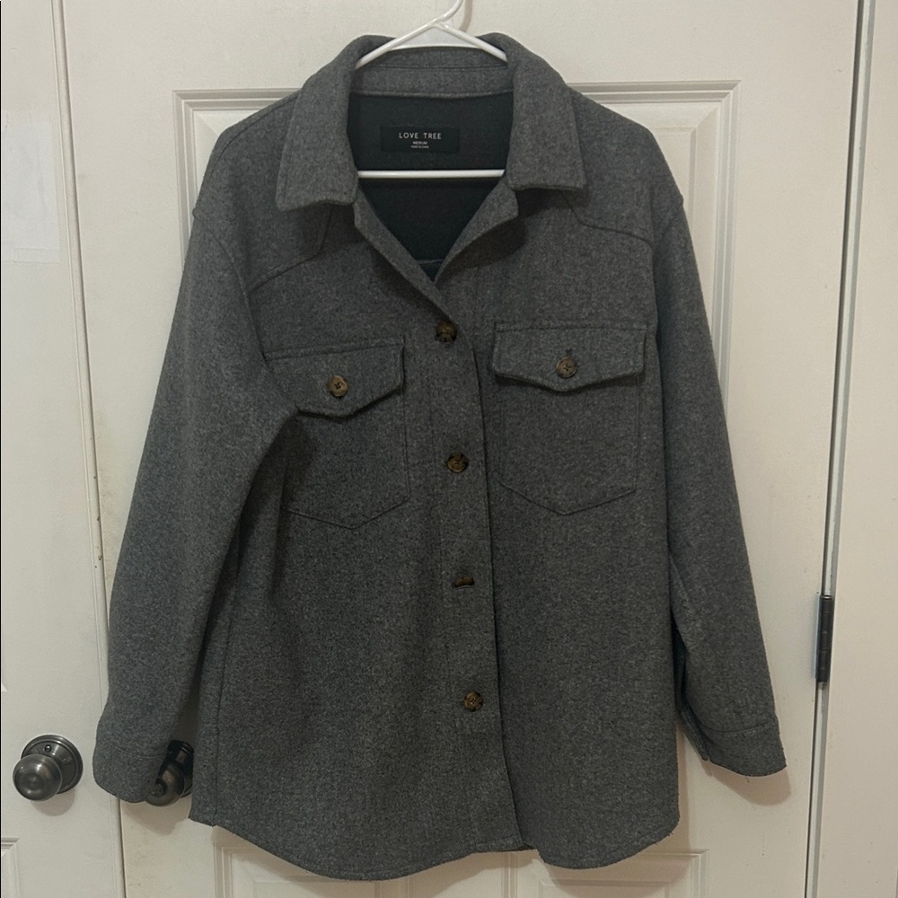 Love Tree Women's jacket size medium gray button-down